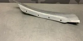 8917 Corvette C6 Oem Driver Trim Splash Guard