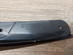 08P08-TZ5-200 ACURA Rh Front Splash Guard Mdx #3