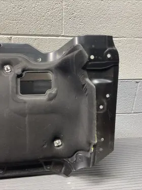 427825147D AUDI Underbody Shield Lower Cover R8 Spyder #3