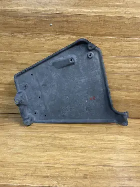 4K0825311 AUDI Rear Floor Body Rearward Splash Shield Guard 4K0825311 AUDI Rear Floor Body Rearward Splash Shield Guard