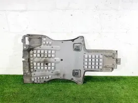 7L0-825-231-A AUDI Center Underbody Splash Shield Q7 Touareg
