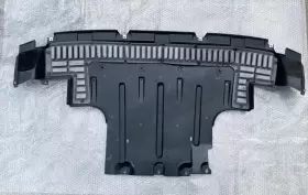 7L8-825-439 AUDI Engine Baffle Splash Cover Q7 #2