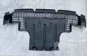 7L8-825-439 AUDI Engine Baffle Splash Cover Q7