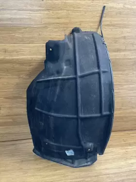80A821172 AUDI Front Right Rearward Fender Liner Splash Q5