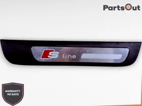 8K0-853-376-B-01C AUDI Rear Passenger Right Line Scuff Plate