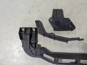 8N0-807-458 AUDI Rear Bumper Cover Mounts MK1 #2