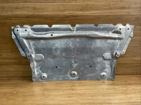 8W7825235D AUDI Body Engine Front Splash Guard Shield A5 S5