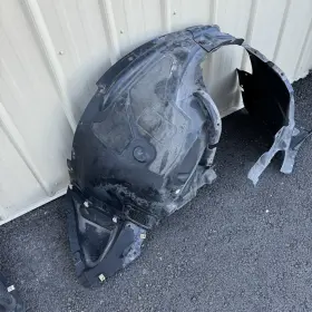183114-10 BMW Right Passenger Front Wheelhouse Fender Liner #2