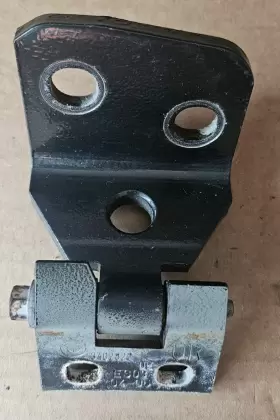 41003402822 BMW Right Lower Door Hinge X3