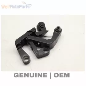 4820136 BMW Front Right Door Hinge Set I3