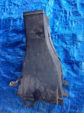 51118150764 BMW Passenger Right Air Inlet Duct Brake Line E38 51118150764 BMW Passenger Right Air Inlet Duct Brake Line E38
