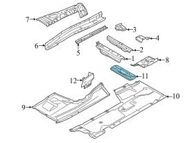 51717284339 BMW Xdrive Underbody Panel Bracket 330I #3