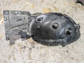 51717441902 BMW Right Passenger Fender Liner Wheel Splash Z4