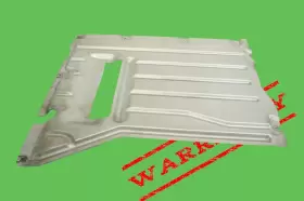51757158386 BMW Center Underbody Transmission Shield Panel X5