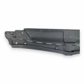 51767461970 BMW Center Upper Engine Cover G20 #2