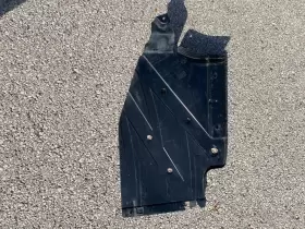 57550913 BMW Body Shield Guard Rear Right #2