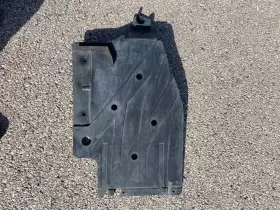 57550913 BMW Body Shield Guard Rear Right