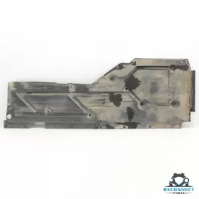 7170464 BMW Right Center Body Floor Splash Shield Guard Panel