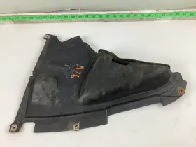 7260740 BMW Xdrive Front Right Wheel Splash Guard 320I