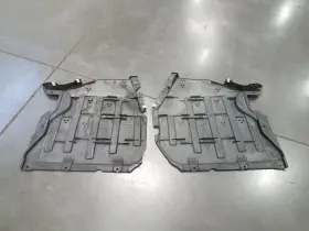 Bmw 8074609 2025 M3 Comp Xdrive G80 Stiffening Plate Under Body Panels #8926 E5 Bmw 8074609 2025 M3 Comp Xdrive G80 Stiffening Plate Under Body Panels #8926 E5