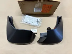 42521602 BUICK OEM ACCESSORIES Rear Splash Mud Guard Gm