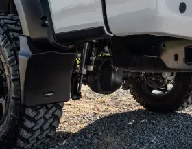 MUD40154 BUSHWACKER Mud Flaps Trailarmor