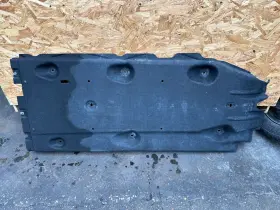 23455420 CADILLAC Xts Left Body Shield Splash Guard