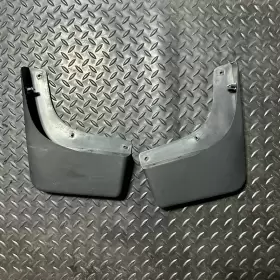 84621827 CHEVROLET Deflectors Left Right Ld Set Gm Silverado