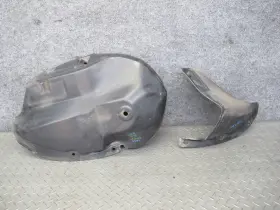 XB640679 DODGE Stealth Rear Left Right Fender Liner Splash