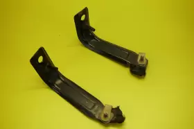 16001A08R FORD Right Left Body Shield Cover Bracket F-150