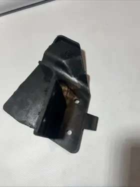 199.FD8G16 FORD Rear Right Forward Front Mud Flap Explorer
