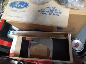 545102 FORD Nos Wheel Mud Flaps Splash Guard Mustang Shelby