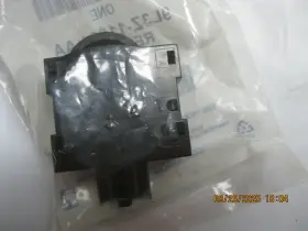 9L3Z-11691-AA FORD Resistor