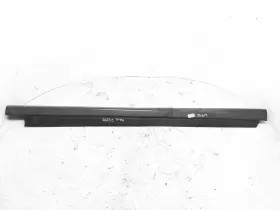 DM5Z-5810176-A FORD Passenger Skirt Rocker Molding