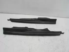 DS73A02078AD FORD Front Fender Filler Driver Passenger Shield