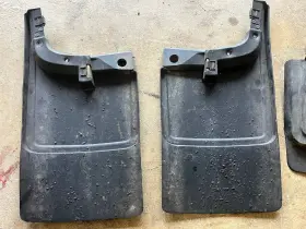 HC3Z-16A550-AC FORD Splash Guard Mud Flap Set Srw Lips #2