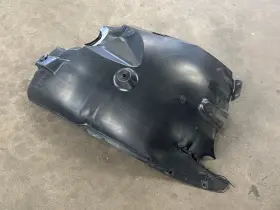 A9066841777 FREIGHTLINER Front Left Splash Fender Guard Liner #2