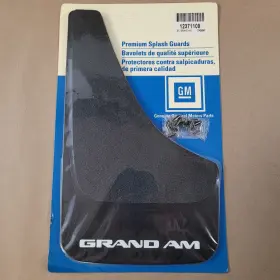 12371109 GENERAL MOTORS Nos Am Splash Guard Mud Flap Gm