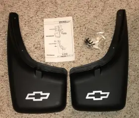 12495823 GENERAL MOTORS Rear Mud Guards Gm Silverado