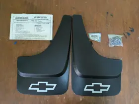 12497439 GENERAL MOTORS Fender Mud Splash Guards Gm