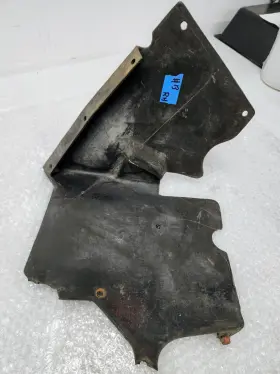 14015280 GENERAL MOTORS Inner Front Fender Splash Shield C3