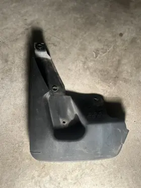 23228525 GENERAL MOTORS Mud Flap Flapflap Chevrolet Gm Tahoe
