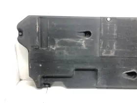 84137-D2000 GENESIS Left Driver Rear Body Splash Shield Guard #2