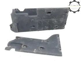 RH84145-B1000-D2000 GENESIS Right Body Splash Shield Guard