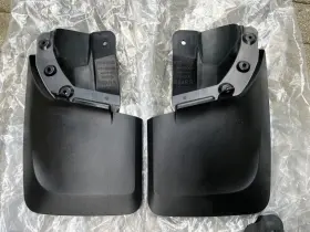 PT34535170 GENUINE TOYOTA Mudflap Set Tacoma #2
