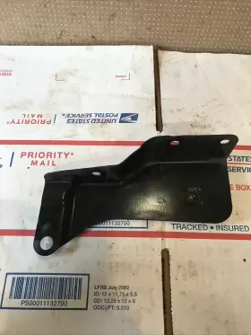 15705122 GM Wheelhouse Panel Bracket 1500 Chevy Gmc Cadillac #2