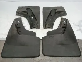 199.GM9F17 GM Set Mud Flaps Suv Yukon Tahoe Suburban 199.GM9F17 GM Set Mud Flaps Suv Yukon Tahoe Suburban