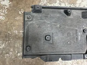 23390130 GM Left Underbody Air Deflector Splash Guard Camaro #2