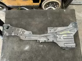 84495294 GM Front Right Body Splash Guard Shield Cover XT4