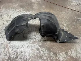 84922604 GM Front Left Wheel Fender Liner Splash Shield #2